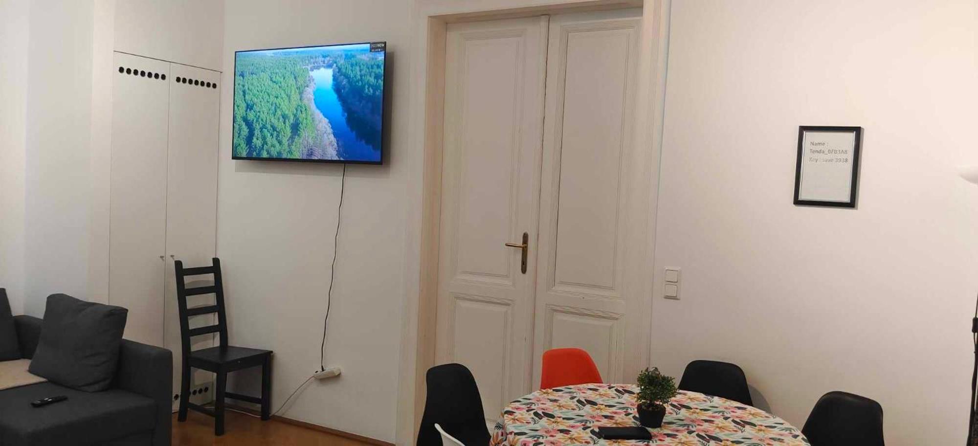 Central And Round 3 Minutes To City Shopping Center And Schoenbrunn Palace Vienna Esterno foto